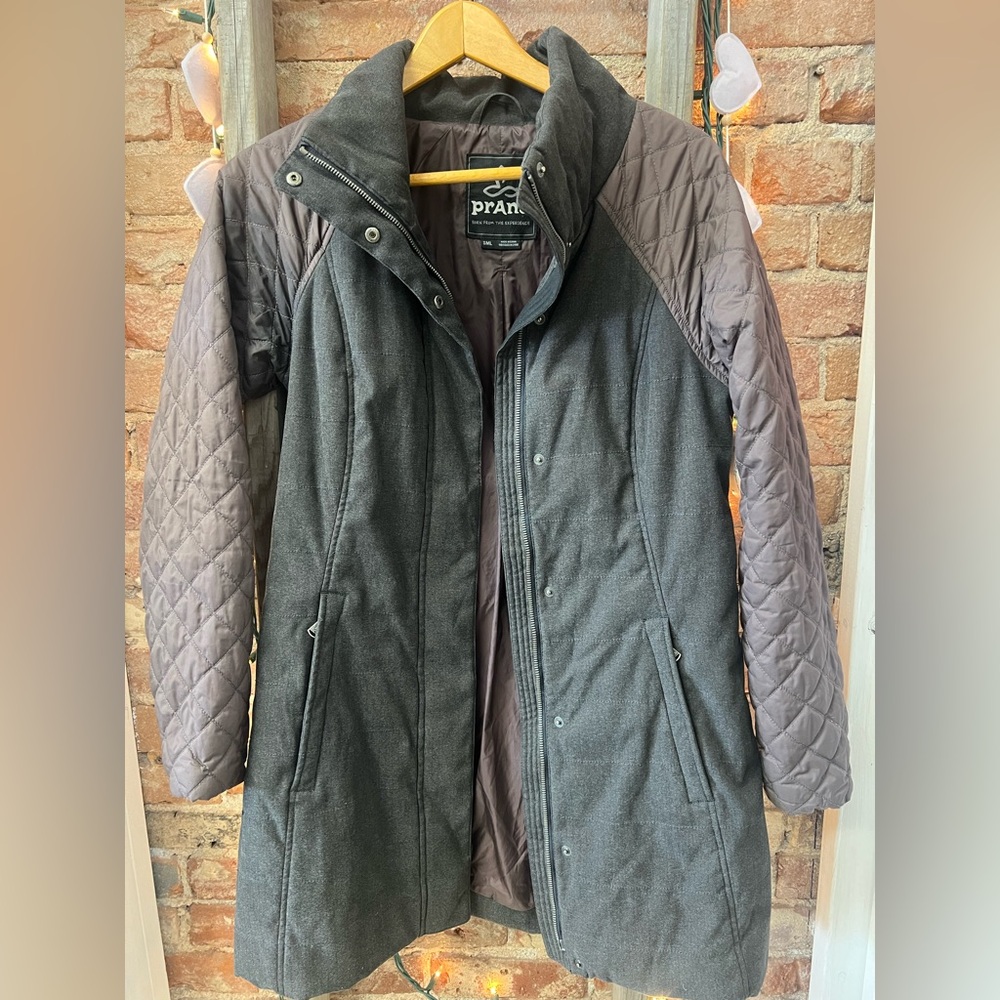 prAna Women’s Mixer Two Tone Quilted Pimaloft Insulated Long Parka Jacket.